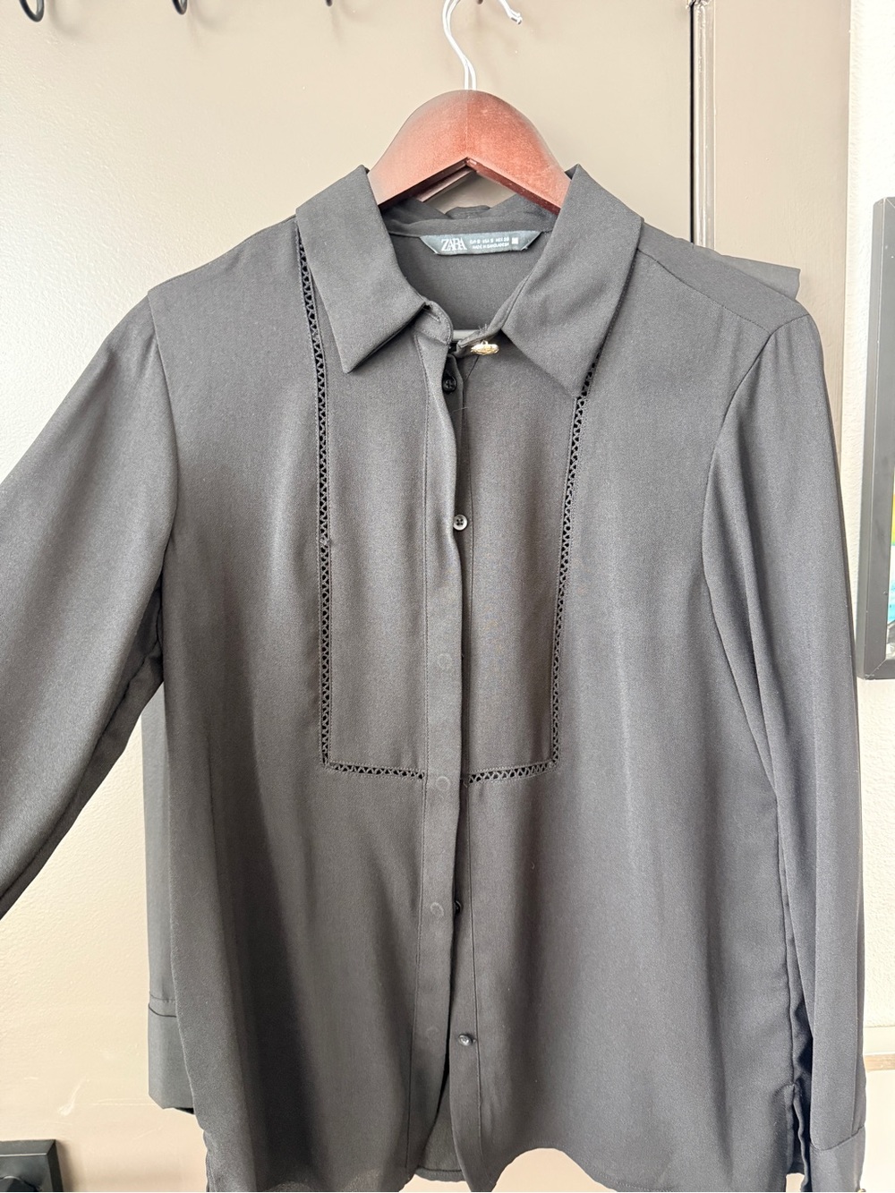 Zara Men’s Black Long-Sleeve Dress Shirt with Decorative Bib